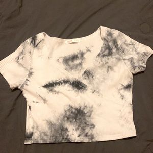 Never been worn - Cropped - Thinner Material